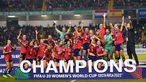 FIFA U-20 Women's World Cup 2022; ett historiens första steg för colombianskt fotboll och ett globalt erkännande av Linda Caicedo's talang