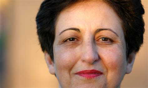 Nobelpriset i litteratur till Shirin Ebadi: En triumf för kvinnors rättigheter och Irans demokratiska rörelse