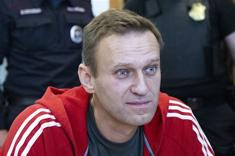 Navalny-förgiftningen: En politisk thriller med globala konsekvenser